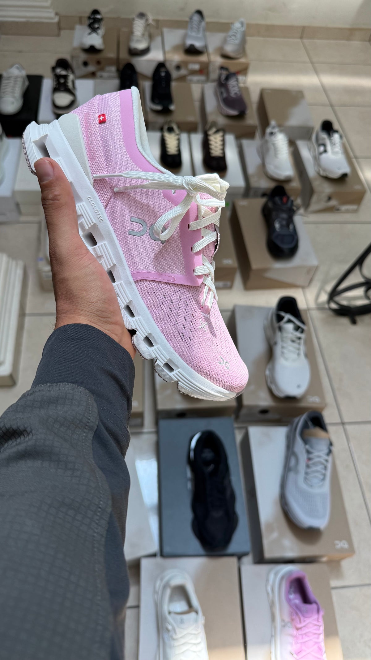 ON CLOUD XV4