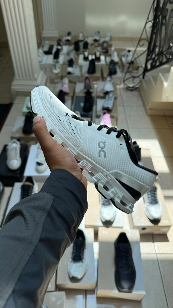 ON CLOUD XV4