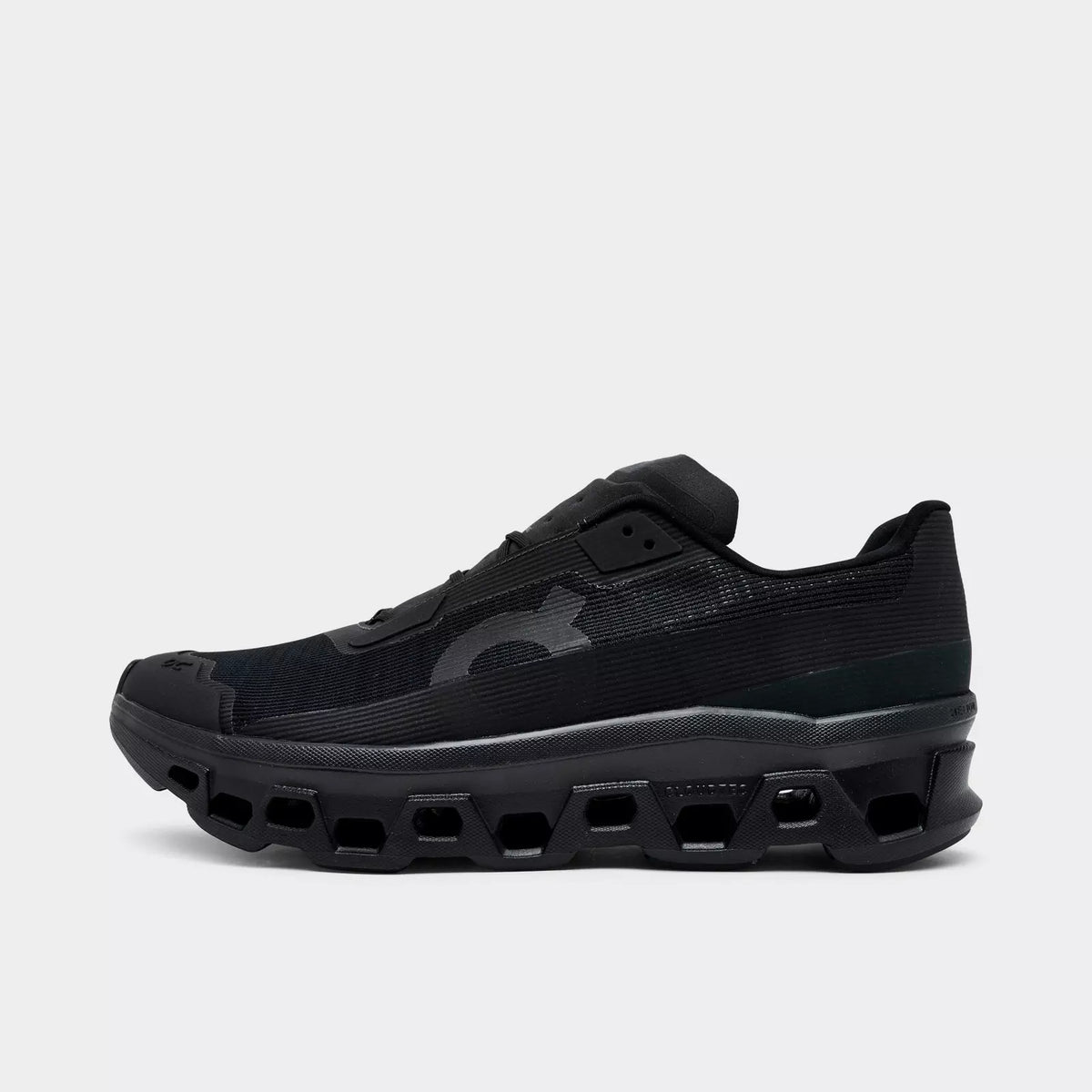Cloudmonster Void Hombre — Black | Robin
