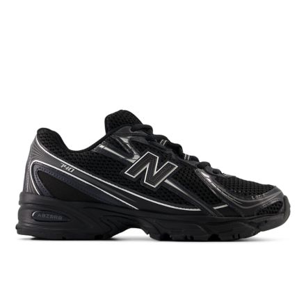 New Balance 740 Black with Silver Metallic - foto oficial